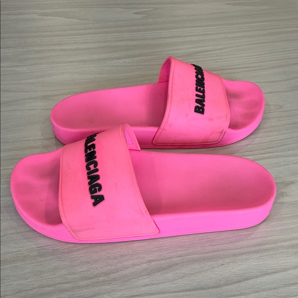 Balenciaga Neon Pink Slides - Picture 3 of 6